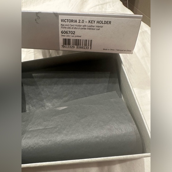 Victorinox/Swiss Army Key and Cardholder Navy Brand New - Picture 3 of 9